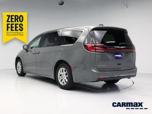 Gray 2023 Chrysler Pacifica Touring L