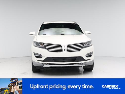 White 2016 Lincoln MKC Reserve