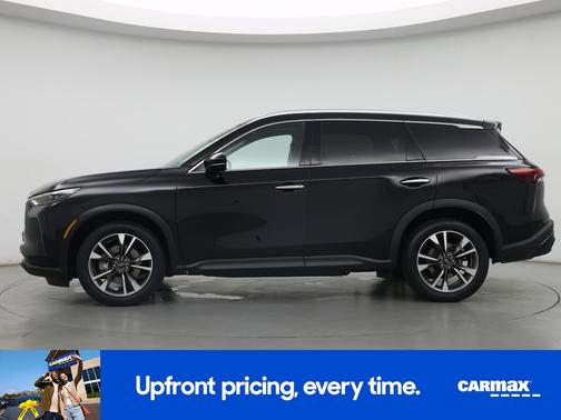 Black 2023 INFINITI QX60 Luxe
