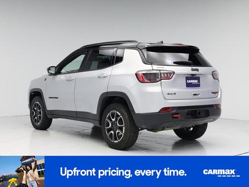 Silver 2025 Jeep Compass Trailhawk