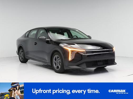 Black 2025 Kia K4 LXS
