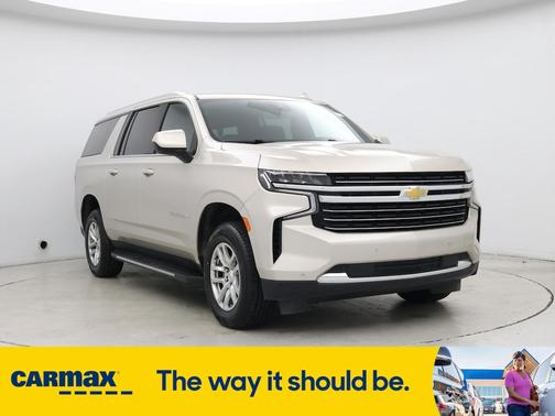 2023 Chevrolet Suburban LT