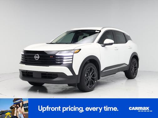 White 2025 Nissan Kicks SR
