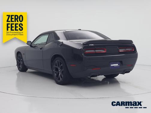 Black 2022 Dodge Challenger R/T