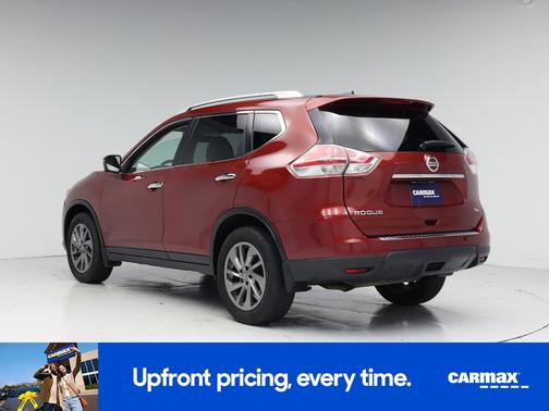 Red 2016 Nissan Rogue SL