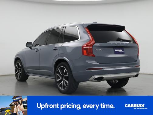 Blue 2021 Volvo XC90 T6 Momentum