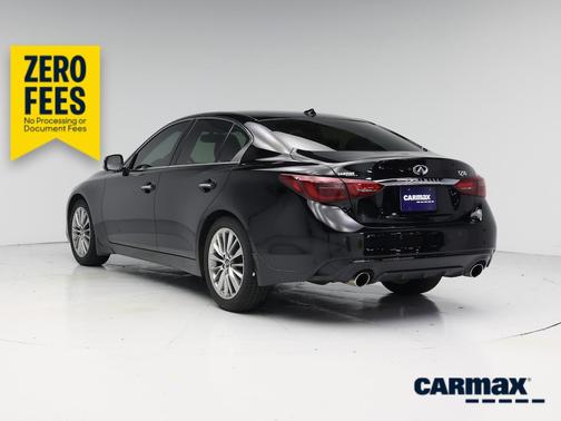 Black 2022 INFINITI Q50 Luxe
