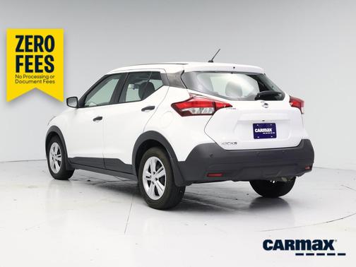 White 2020 Nissan Kicks S