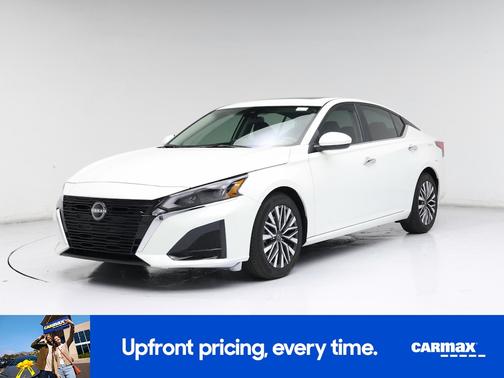 2023 Nissan Altima SV
