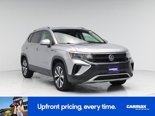 Silver 2023 Volkswagen Taos SE