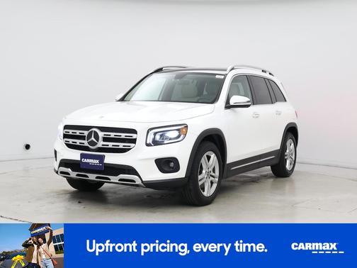 White 2022 Mercedes-Benz GLB 250