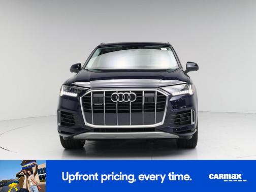 Black 2023 Audi Q7 Prestige
