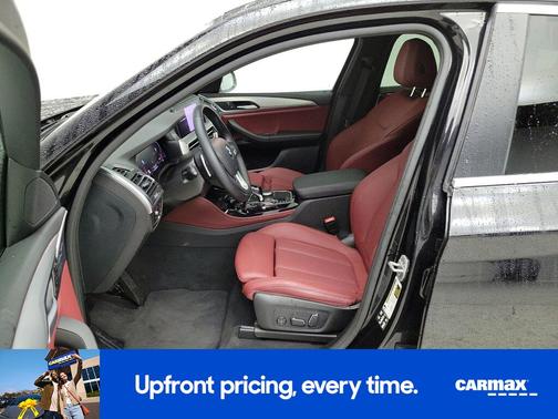 2025 BMW X4 XDrive30i