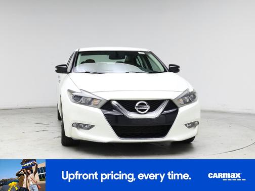 2017 Nissan Maxima SR