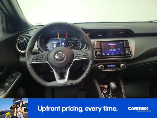 2019 Nissan Kicks SR