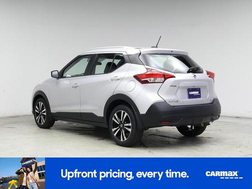 2019 Nissan Kicks SR