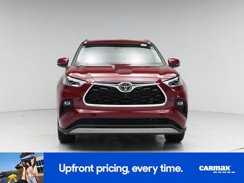 Red 2022 Toyota Highlander Platinum