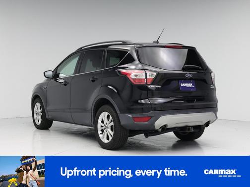 Black 2017 Ford Escape SE