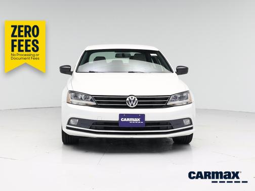 White 2017 Volkswagen Jetta Sport