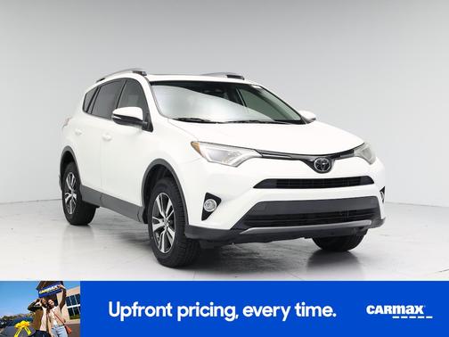 White 2018 Toyota RAV4 XLE