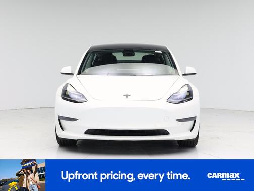 White 2021 Tesla Model 3 Standard Range Plus