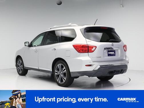 2017 Nissan Pathfinder Platinum