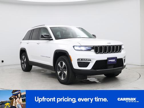 White 2023 Jeep Grand Cherokee 4xe