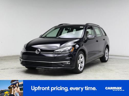 2019 Volkswagen Golf SE