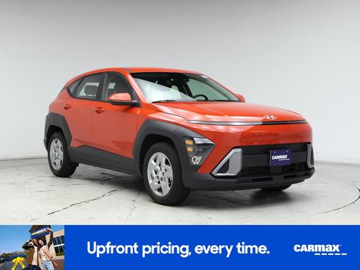 2025 Hyundai KONA SE