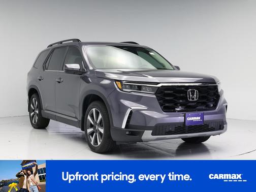 Gray 2025 Honda Pilot Touring
