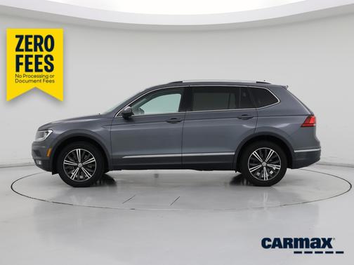 Gray 2019 Volkswagen Tiguan SE