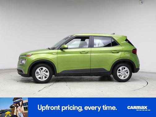 2022 Hyundai VENUE SE