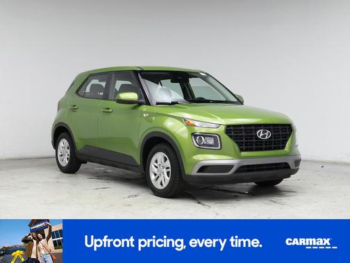 2022 Hyundai VENUE SE
