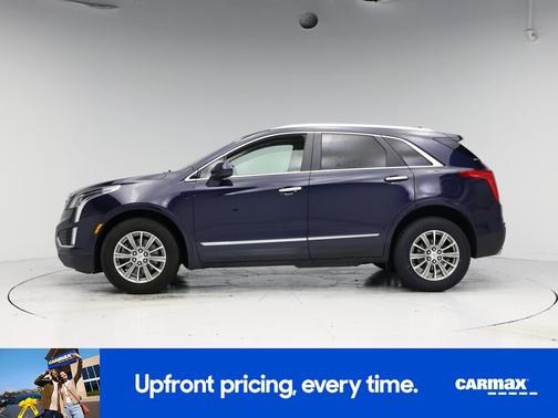 Black 2017 Cadillac XT5 Luxury