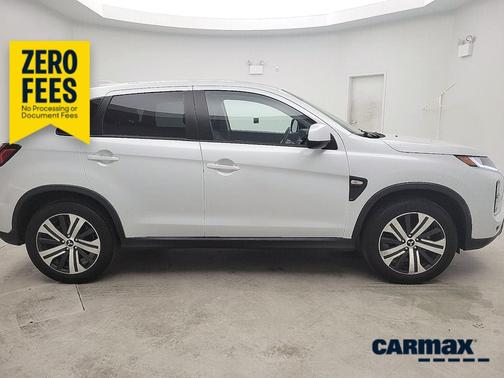 White 2025 Mitsubishi Outlander Sport S