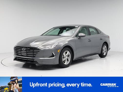 Gray 2022 Hyundai SONATA SE