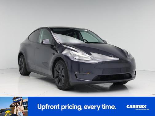 Gray 2025 Tesla Model Y Long Range