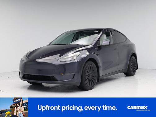 Gray 2024 Tesla Model Y Long Range