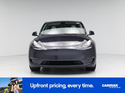 Gray 2024 Tesla Model Y Long Range