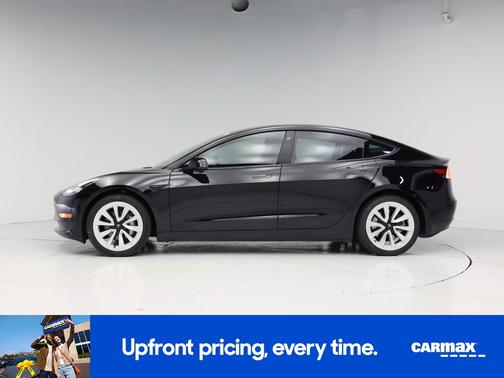 Black 2023 Tesla Model 3