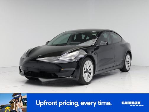 Black 2023 Tesla Model 3