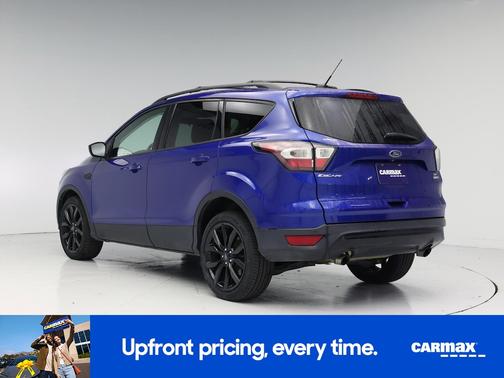 Blue 2017 Ford Escape SE