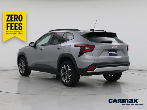 Gray 2025 Chevrolet Trax LT