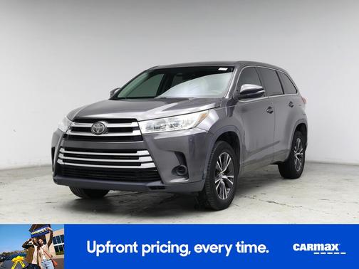 Gray 2018 Toyota Highlander LE