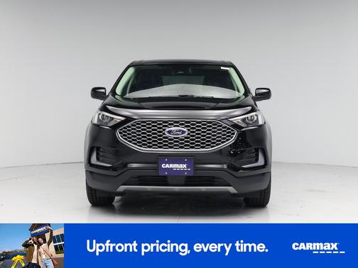 Black 2023 Ford Edge SEL