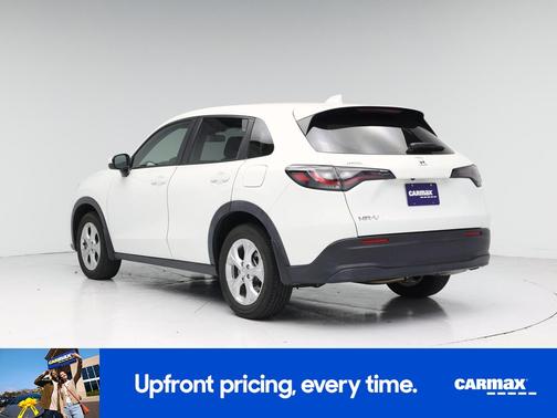 White 2024 Honda HR-V LX