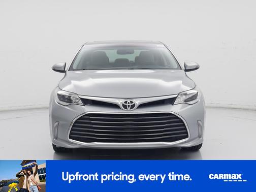 Silver 2016 Toyota Avalon XLE