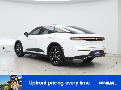 White 2023 Toyota Crown Limited