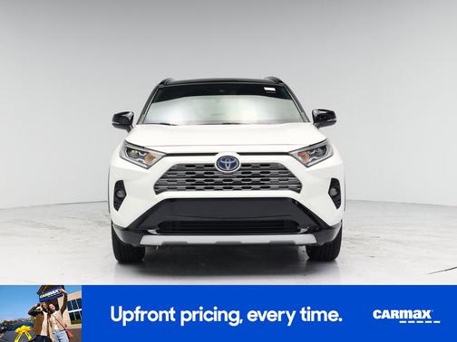 White 2020 Toyota RAV4 Hybrid XSE