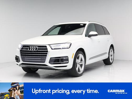 White 2019 Audi Q7 Prestige